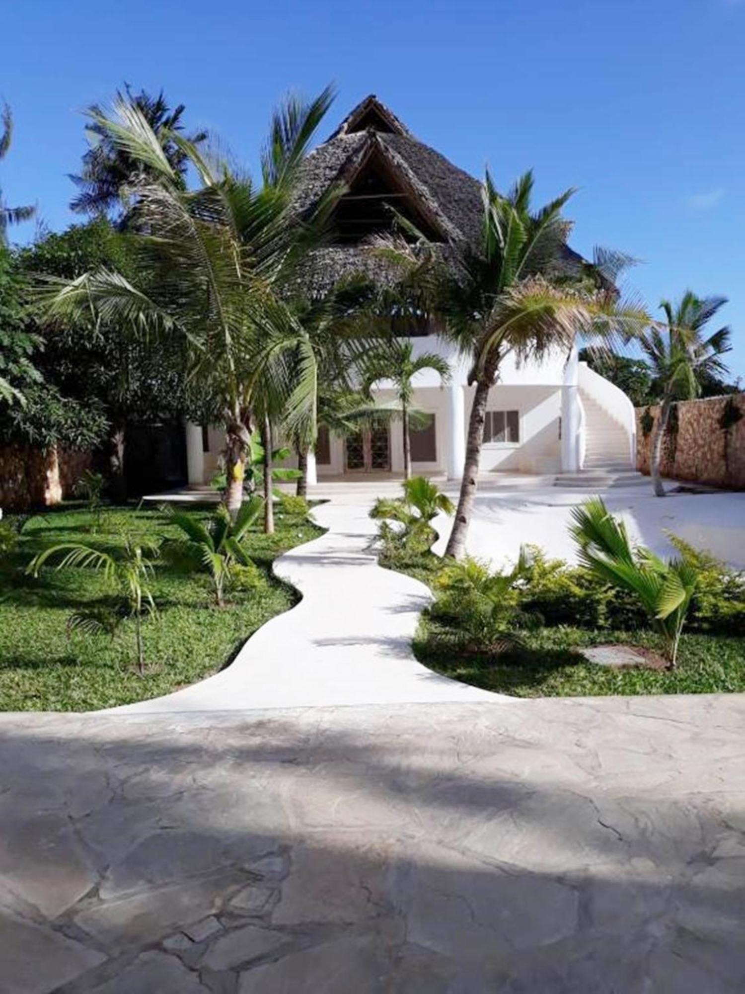 Blue Diamond Villa Watamu Εξωτερικό φωτογραφία